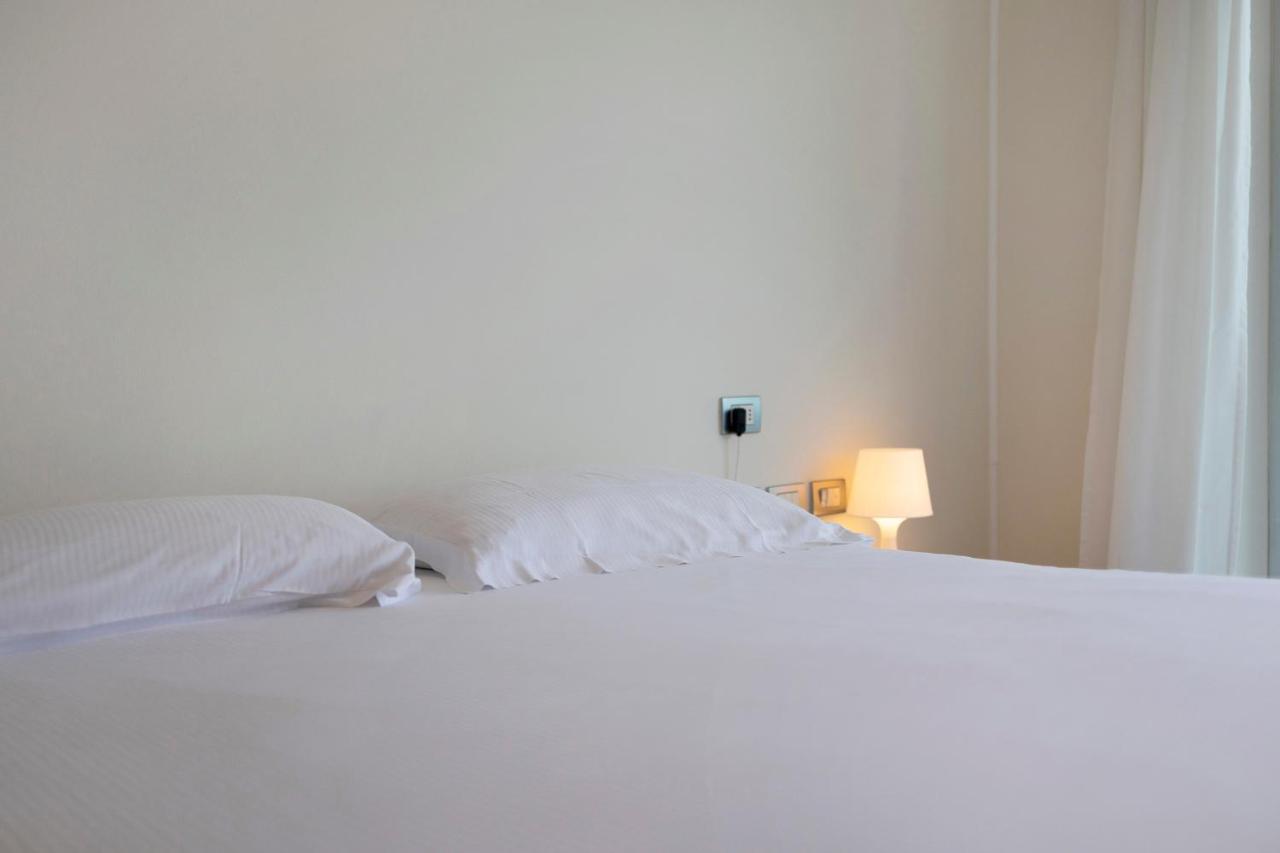 Modus Vivendi 406 Aparthotel Sanremo Bagian luar foto